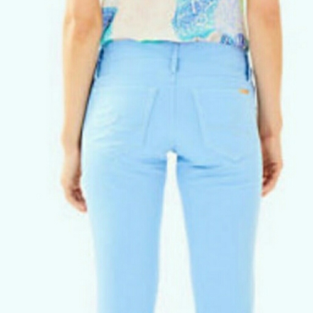***SOLD***Lilly Pulitzer light blue jeans 10